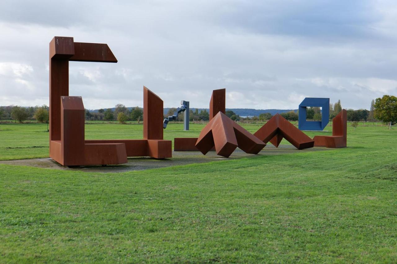 Gite Dans Parc De Sculptures - Gite "Pondichery" Port-Mort Екстер'єр фото