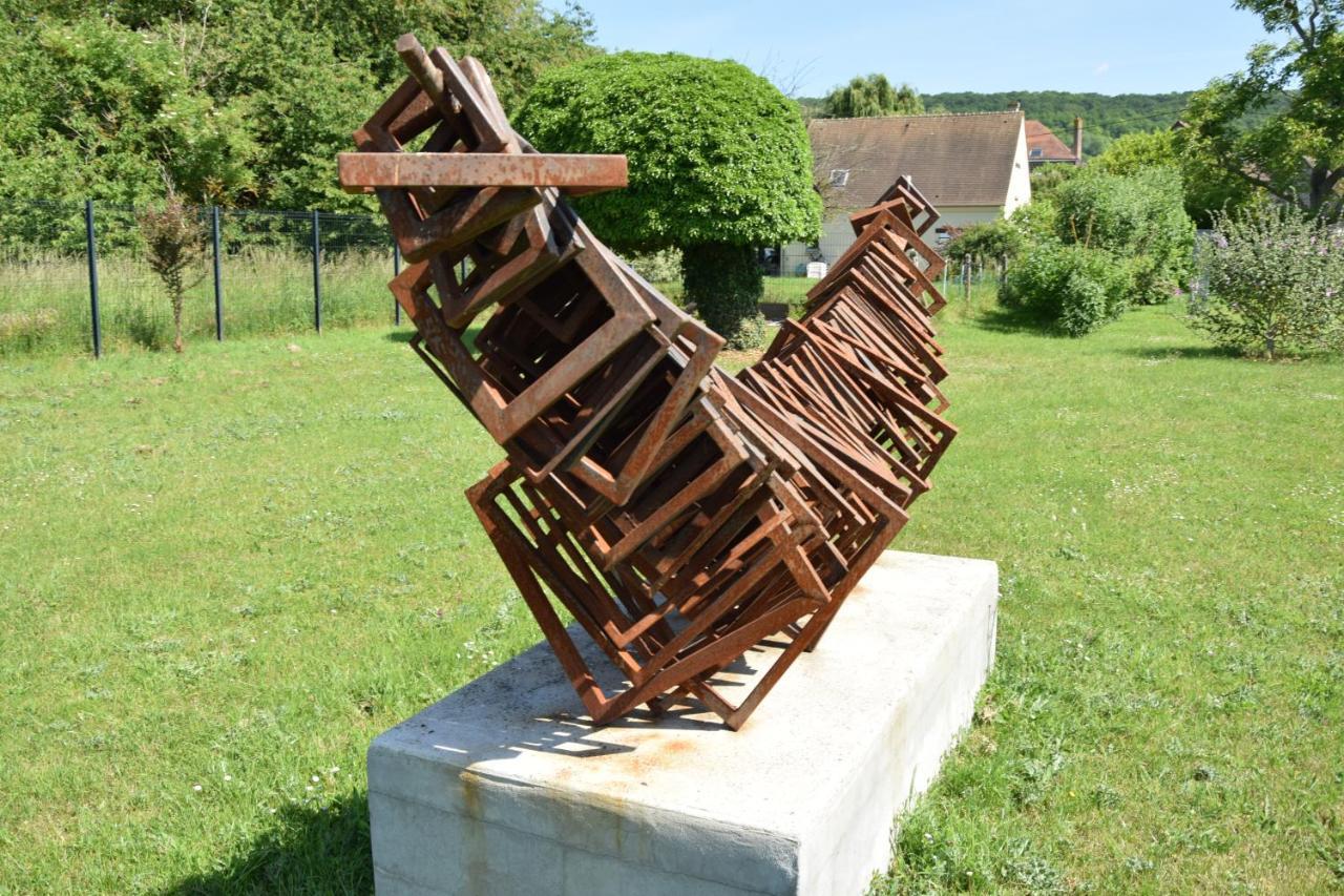 Gite Dans Parc De Sculptures - Gite "Pondichery" Port-Mort Екстер'єр фото